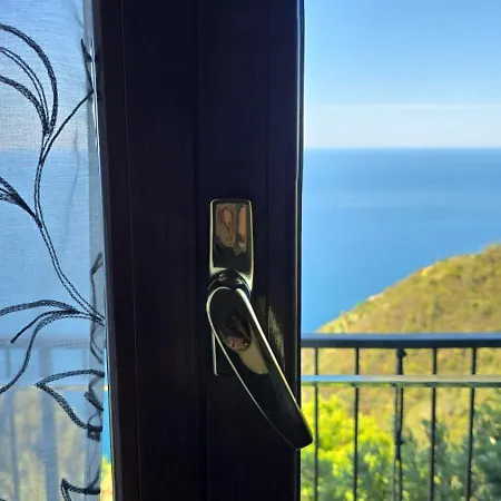 Sunset - Homy 5 Terre Retreat Апартаменты Biassa
