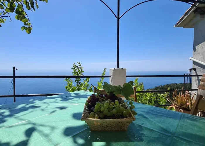 Sunset - Homy 5 Terre Retreat Apartment *
